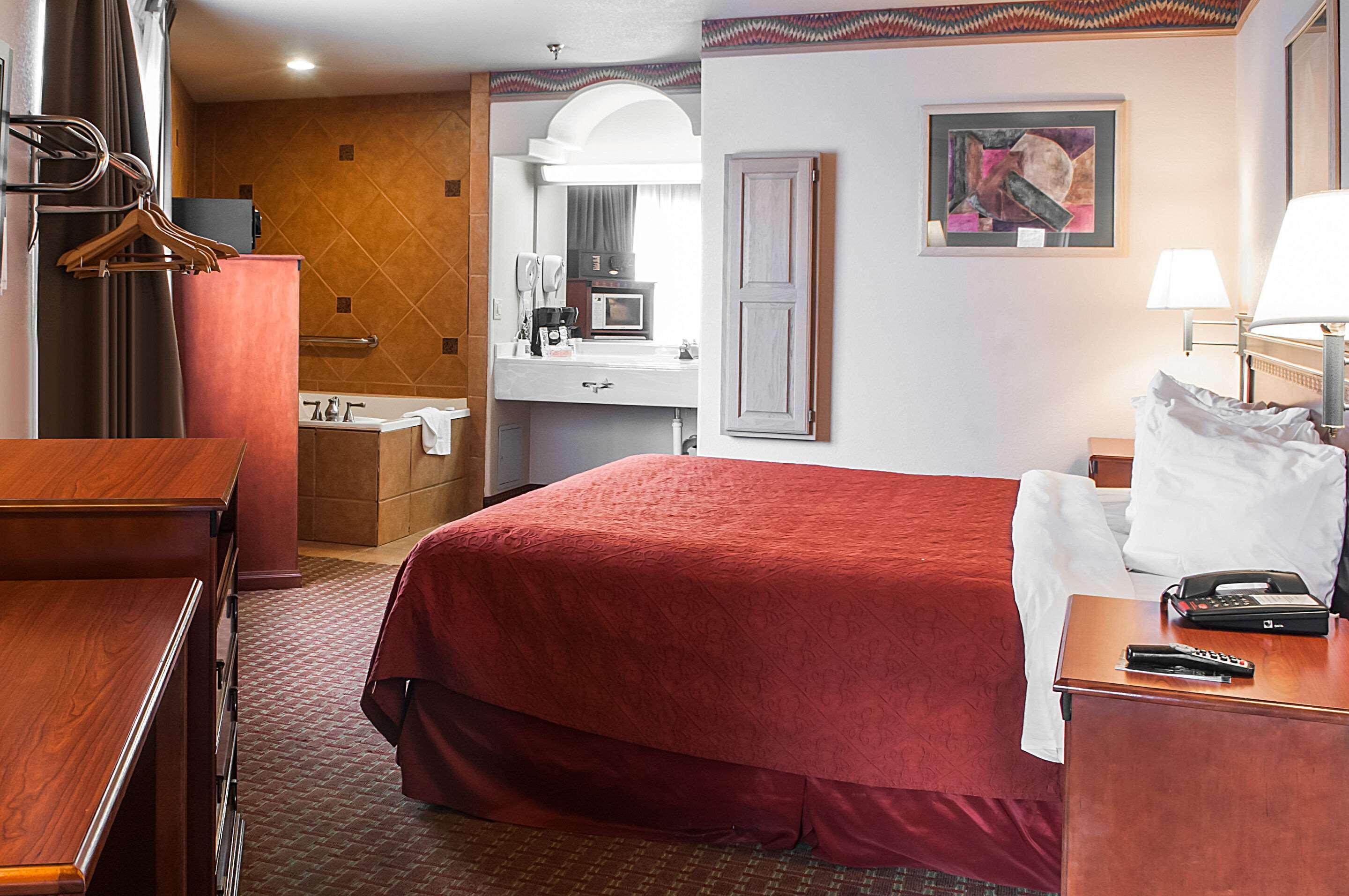 Quality Inn & Suites Las Cruces - University Area المظهر الخارجي الصورة