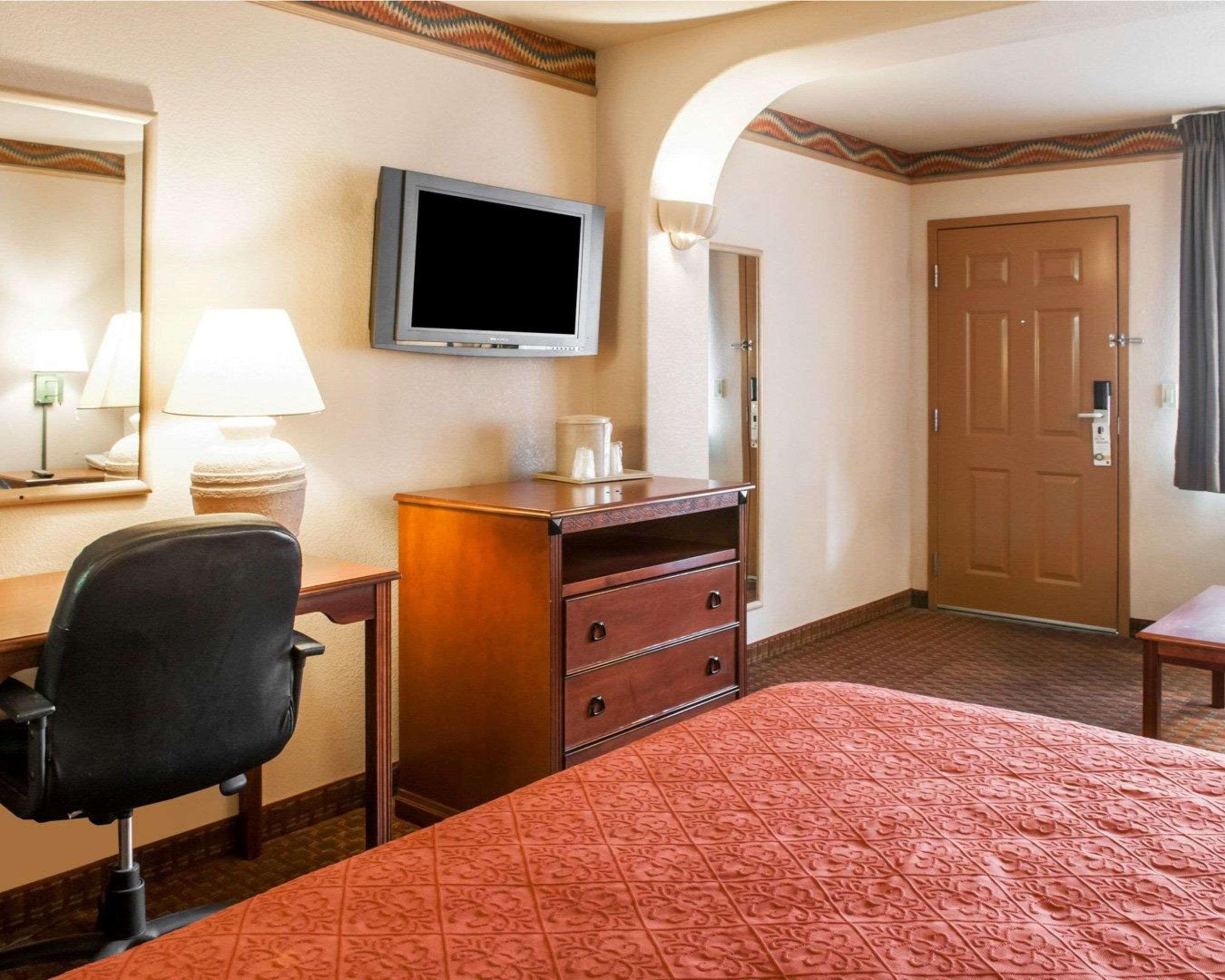 Quality Inn & Suites Las Cruces - University Area المظهر الخارجي الصورة