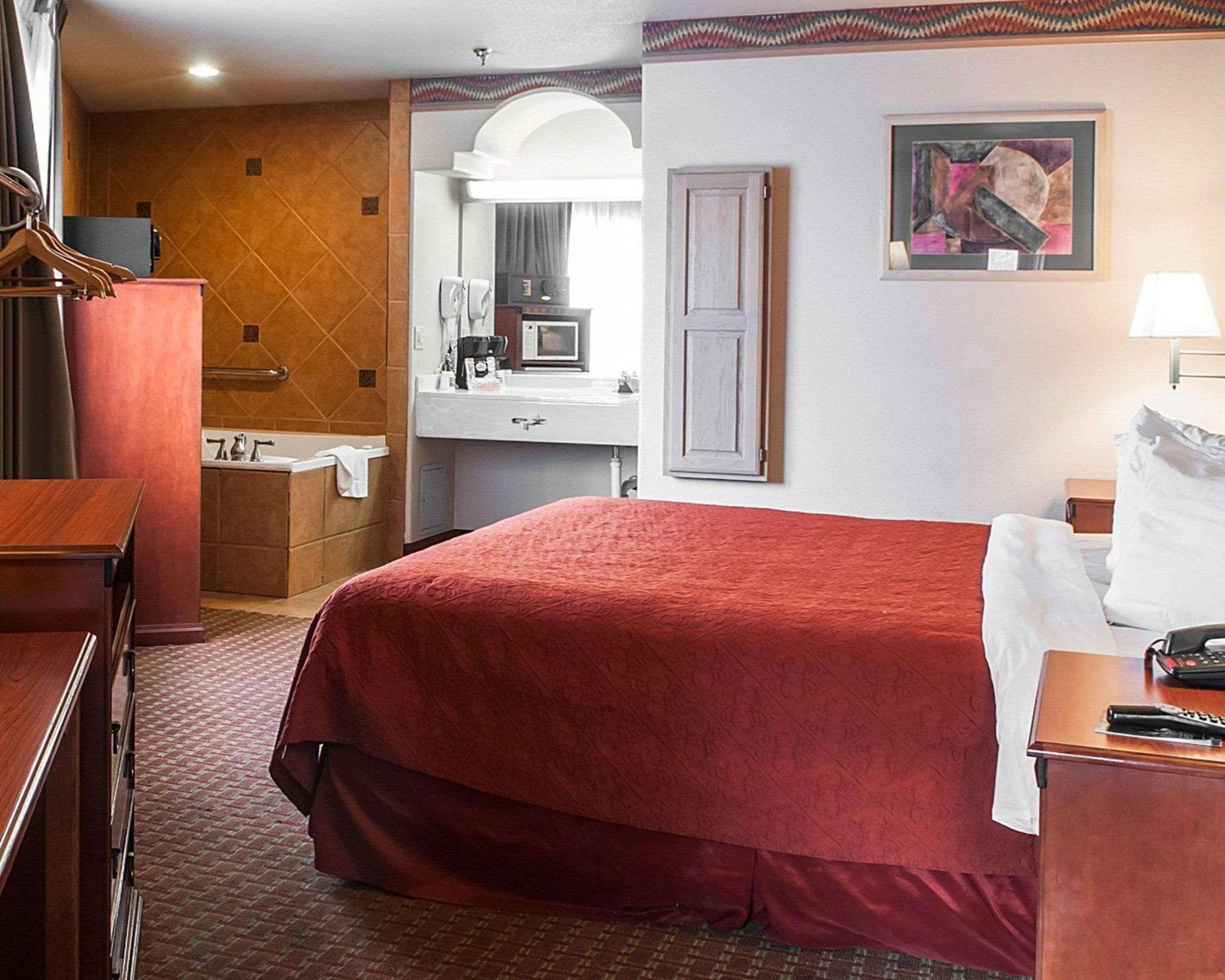 Quality Inn & Suites Las Cruces - University Area المظهر الخارجي الصورة